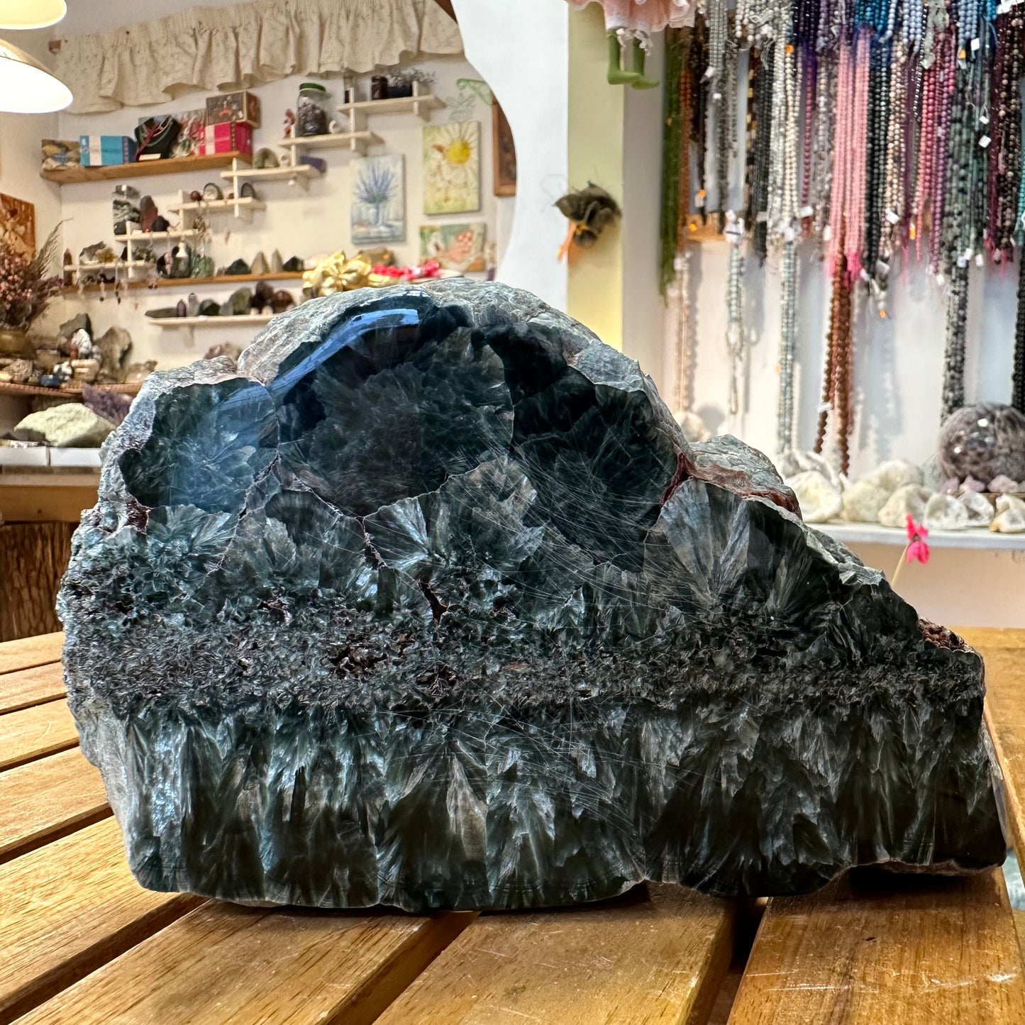 Seraphinite Crystal 700 g 16 × 10 × 4 cm