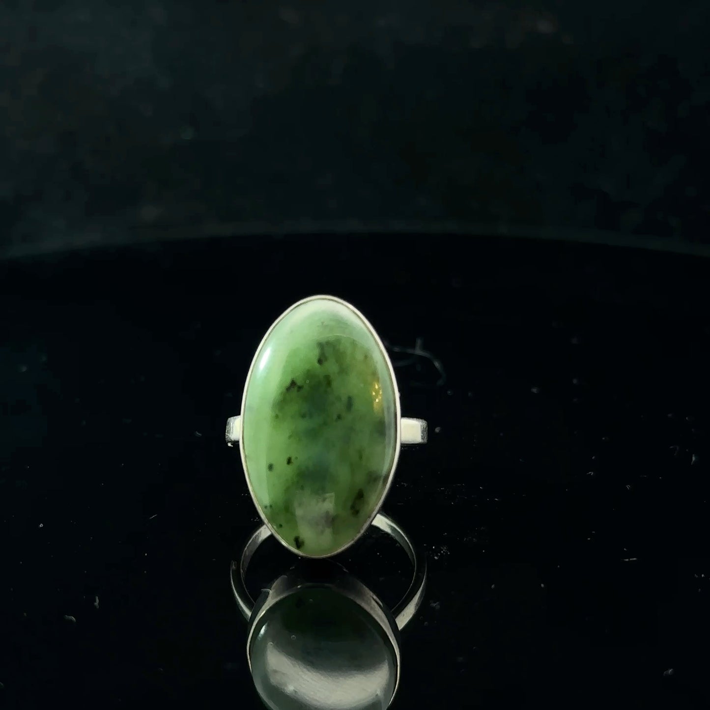 Sayany Nephrite Ring, size 16, 4.7 g, stone 12 x 23 mm; 925 sterling silver