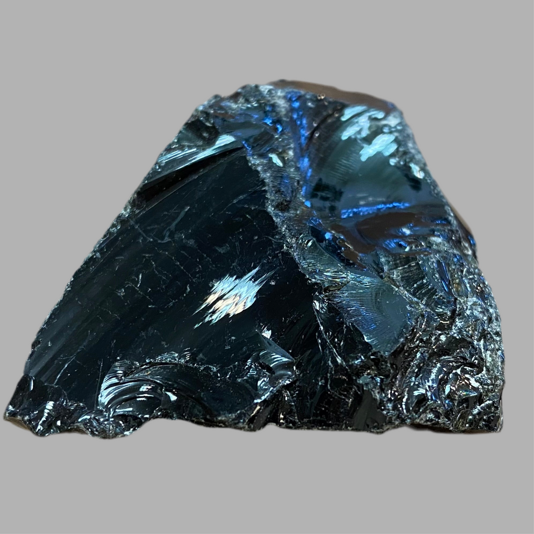 Obsidiāns, 7 x 4 cm, 140 g