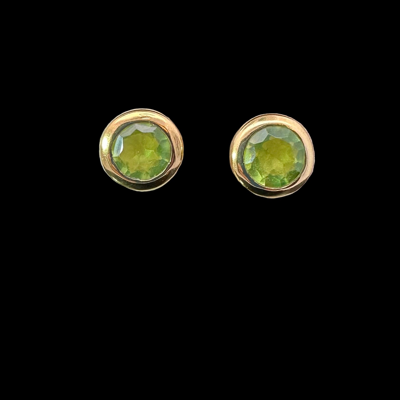 Heat Treated Quartz Stud Earrings Silver 925 17.65 g 6 mm
