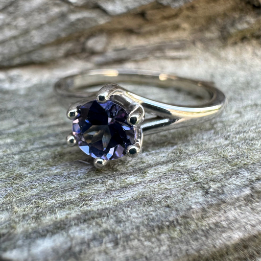 Tanzanite Ring Gold 585 Size 17 0.83 ct
