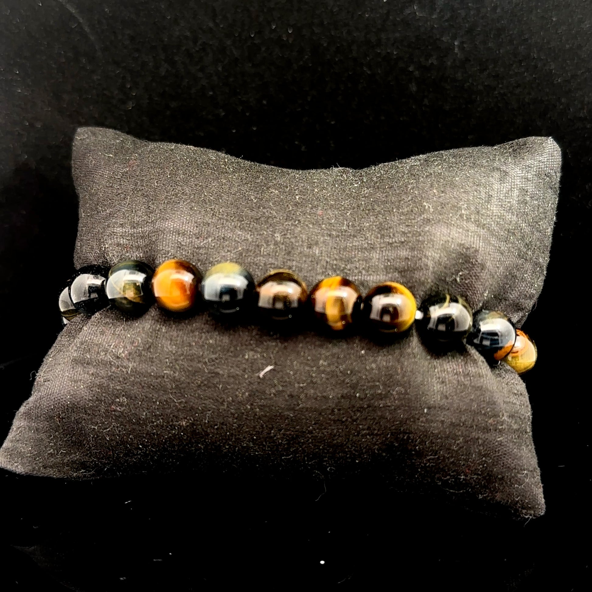 Tiger's eye quartz bracelet, 23 beads, 8 mm each