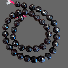 Load image into Gallery viewer, Pyrope garnet, faceted 10 mm 41 beads
