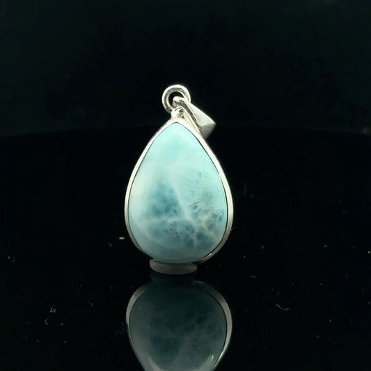 Larimar pendant 6 Gr, 3 by 1.3 cm; silver 925