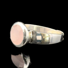 Загрузить изображение в средство просмотра галереи, Rose Quartz Ring Silver 925 Size 17
