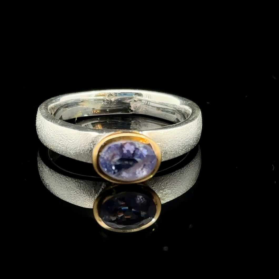 Кольцо Танзанит 18,5 размер; серебро 925