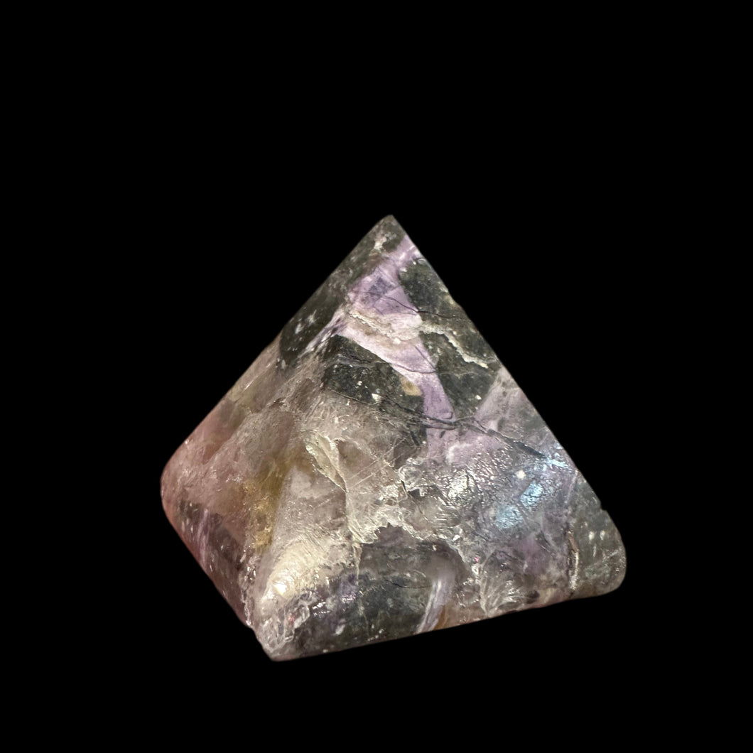 Pyramid 5 by 5 cm