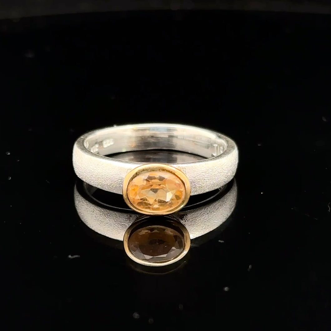 Кольцо Цитрин  17,5 размер ; серебро 925