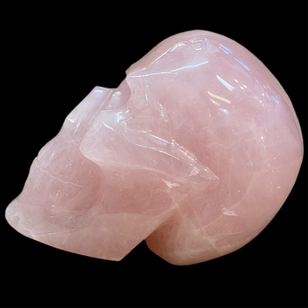 Figure Skull, rose quartz, 2300 g, 14 x 9 cm