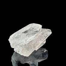 Load image into Gallery viewer, Quartz crystal 160 g, 5 by 8 cm
