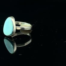 Загрузить изображение в средство просмотра галереи, Кольцо Бирюза Казахстан  14,5 размер 2,15 гр, камень 10 на 12 мм; серебро 925
