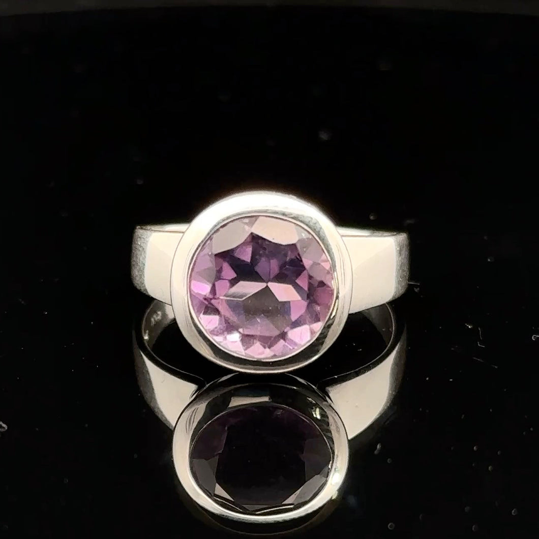 Кольцо Аметист 18,5 размер ;серебро 925
