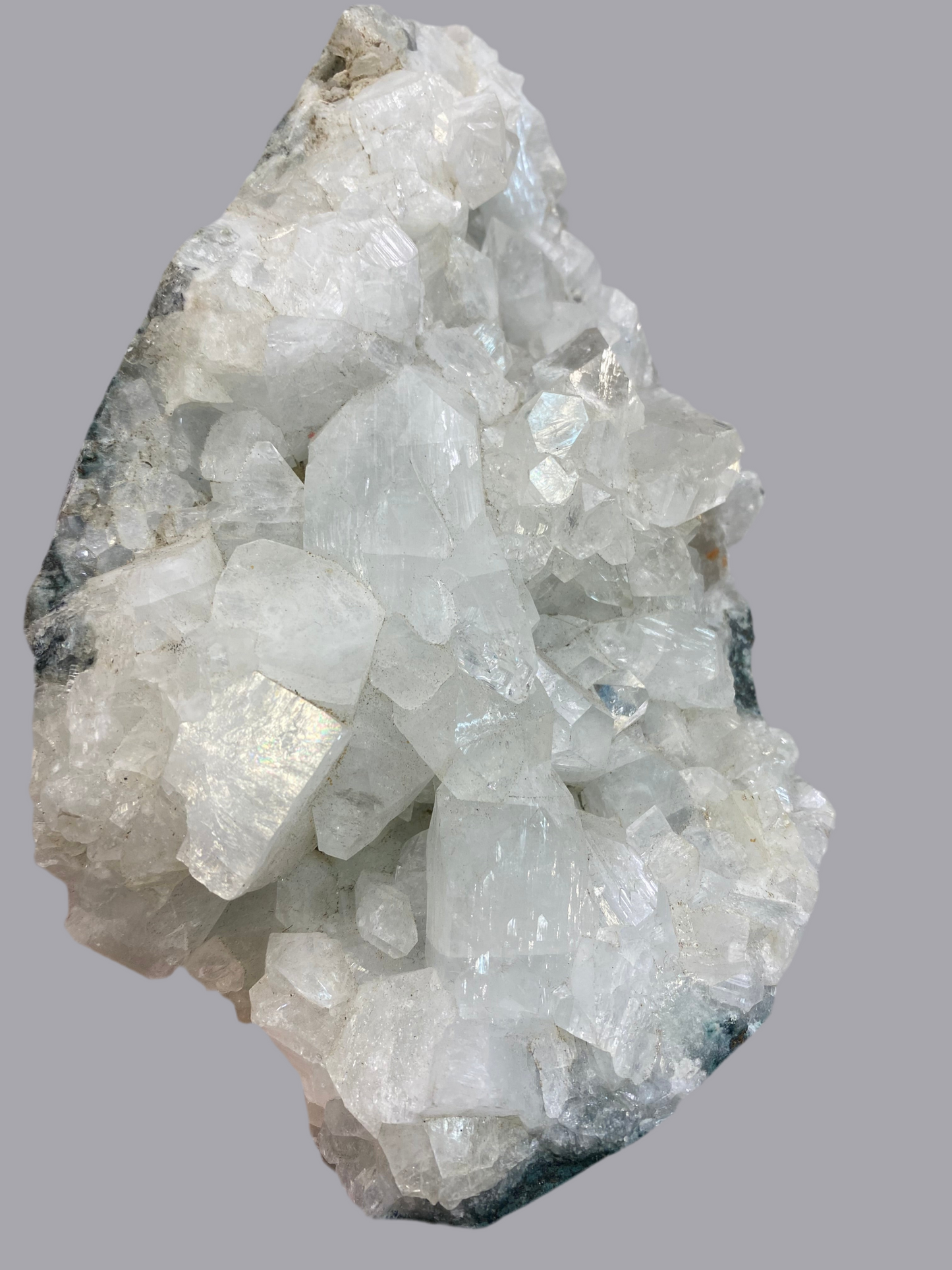 Apophyllite Druze 1579 g 12 × 18 cm