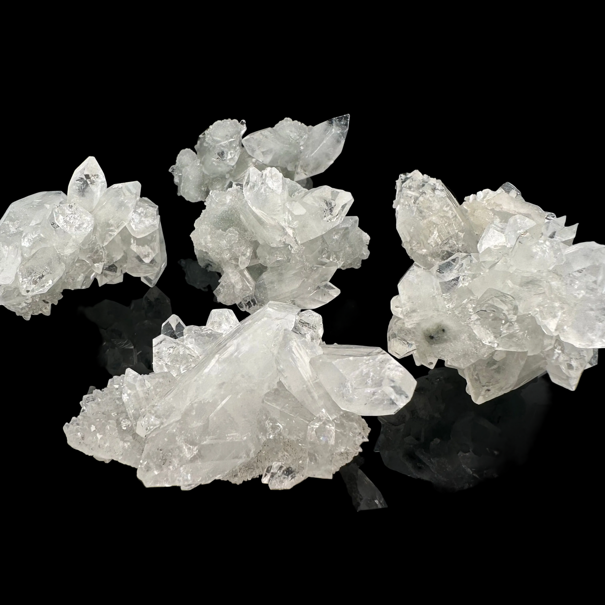 Apophyllite Druze 50–60 g 6 × 4 cm