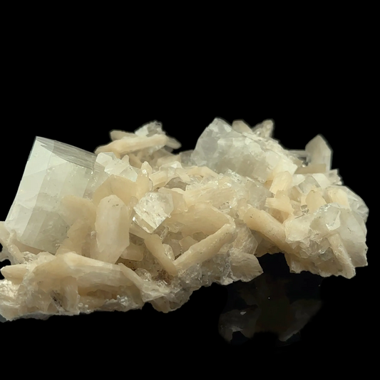 Apophyllite Stilbite Druze 430 g 16 × 12 × 3 cm