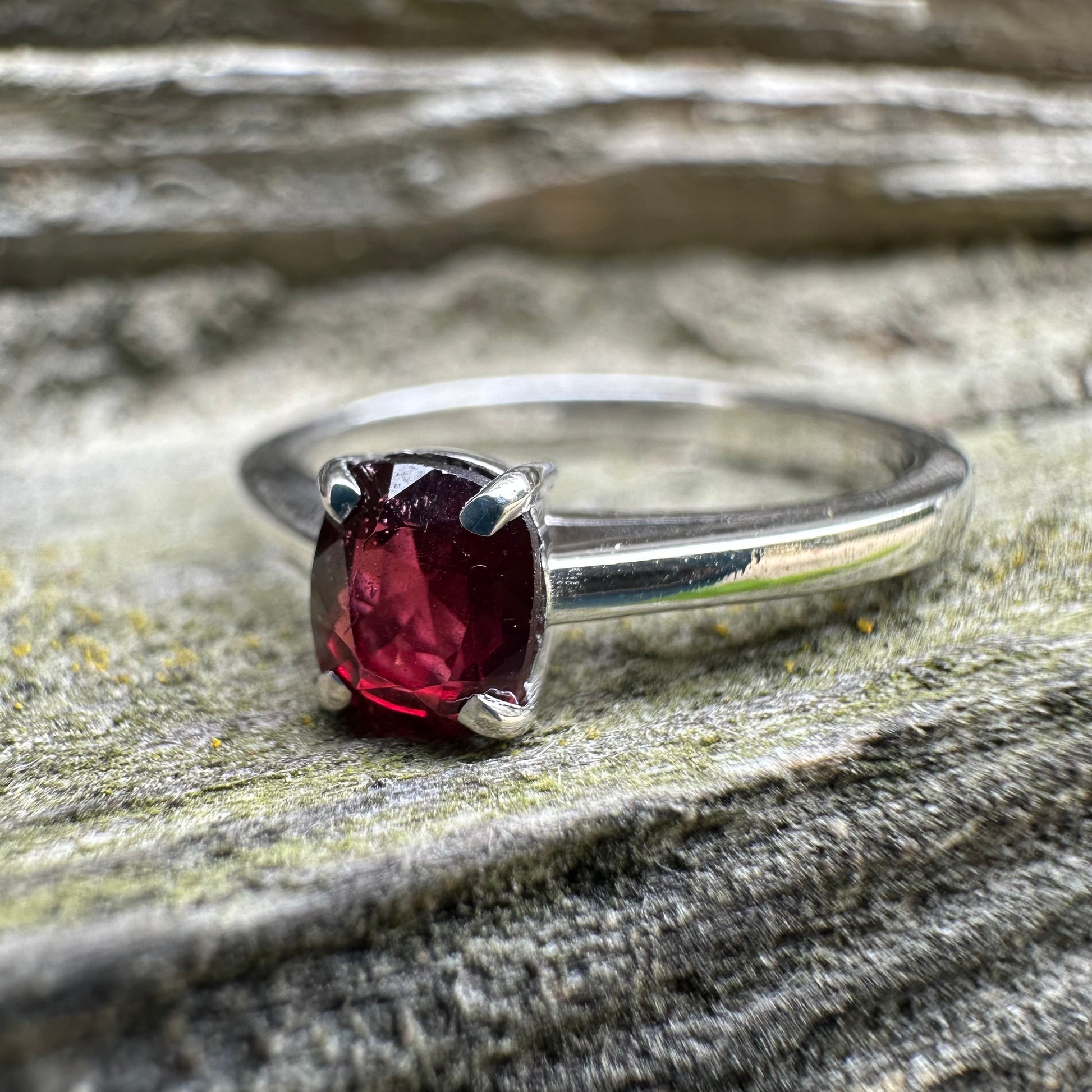 Garnet Ring Gold 585 Size 16.5 0.5 ct