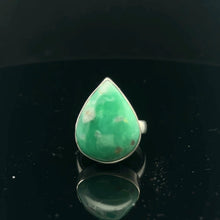 Load image into Gallery viewer, Chrysoprase ring, size 19, 8.4 g; 925 silver
