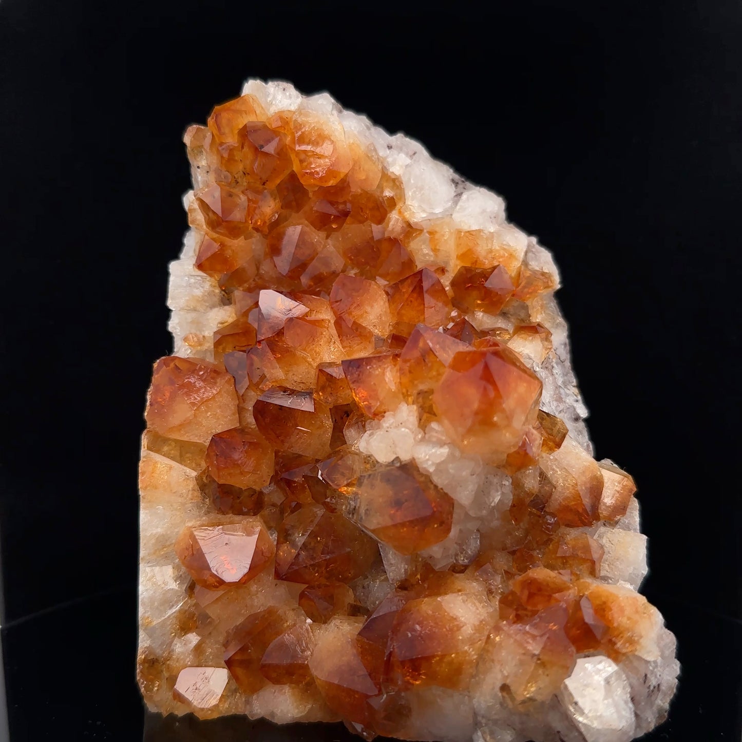 Citrine Druze 1040 g 9 × 11 × 10 cm