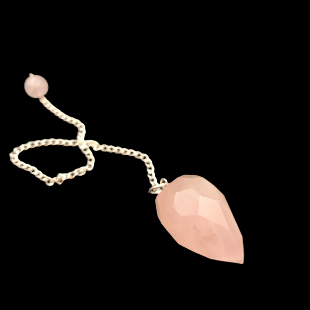 Pendulum Rose Quartz 3.5x1.8cm, 15g 