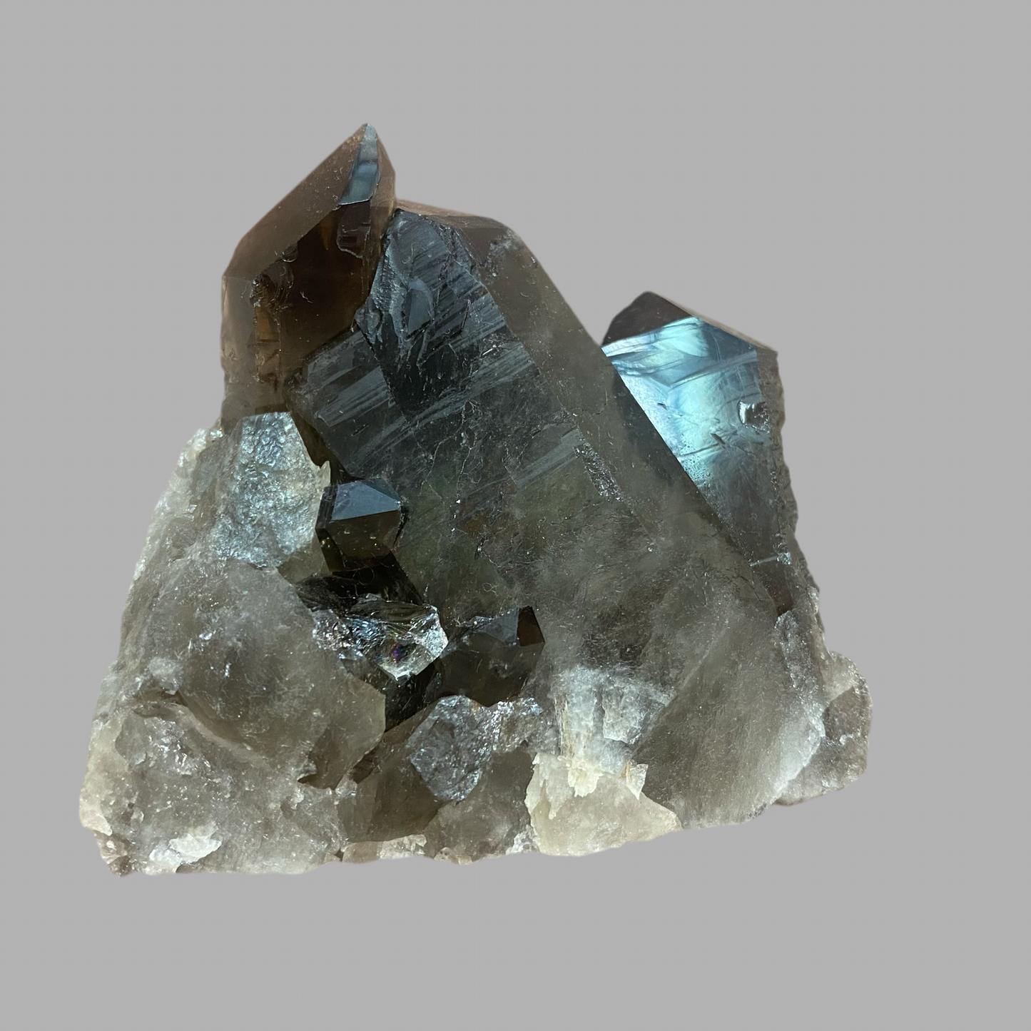 Морион, кристалл; 267 гр; 7 на 6 см