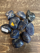 Load image into Gallery viewer, Sapphire blue 10-15gr 20*10mm
