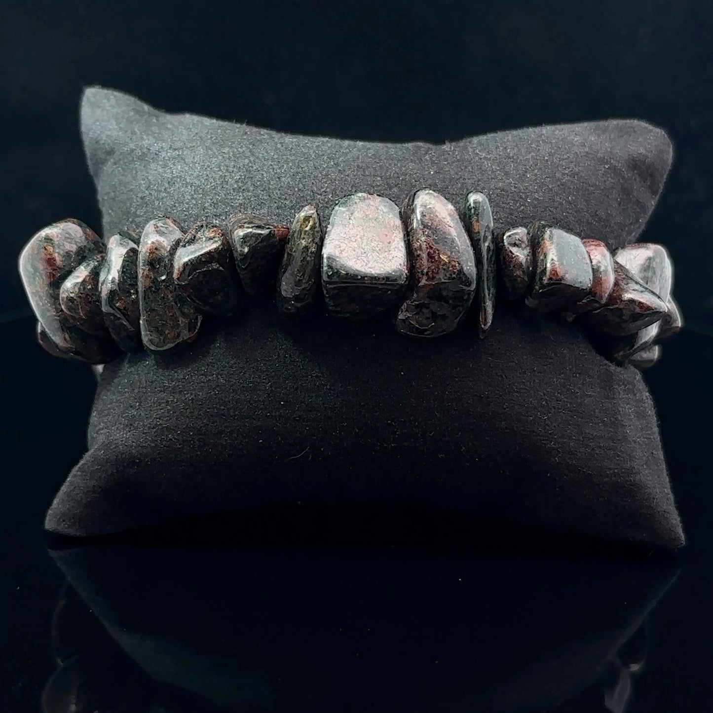 Eclogite Bead Bracelet 15 mm 