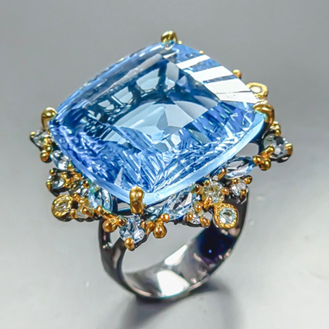 Blue Topaz Ring 35 ct Size 18 Silver 925