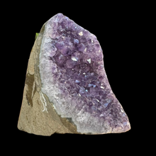 Загрузить изображение в средство просмотра галереи, Amethyst Druse 16×15×13 cm 2500 g
