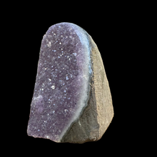 Загрузить изображение в средство просмотра галереи, Amethyst Druse 18×12.5×10 cm 2600 g
