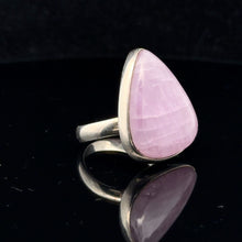 Load image into Gallery viewer, Pink Kunzite Silver Ring 925 Size 19
