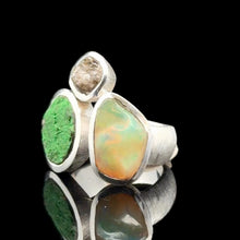 Загрузить изображение в средство просмотра галереи, Uvarovite Diamond Opal Ring Size 18 Sterling Silver 925
