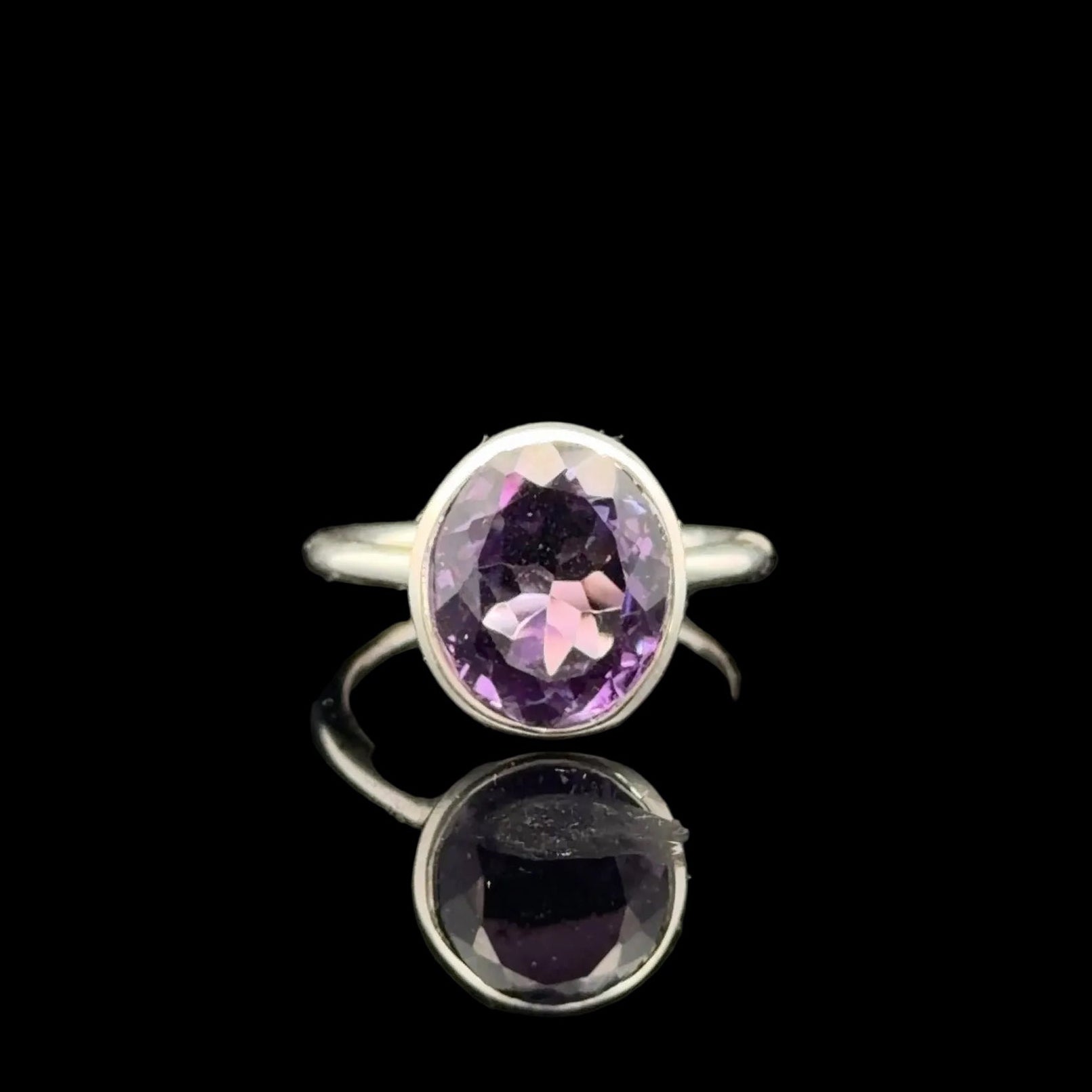 Amethyst Ring, Size 17.5, Sterling Silver 925, 5 g