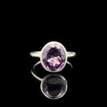 Load image into Gallery viewer, Amethyst Ring, Size 17.5, Sterling Silver 925, 5 g

