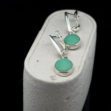 Загрузить изображение в средство просмотра галереи, Chrysoprase earrings, 3 cm (stone, 1 cm), 925 silver
