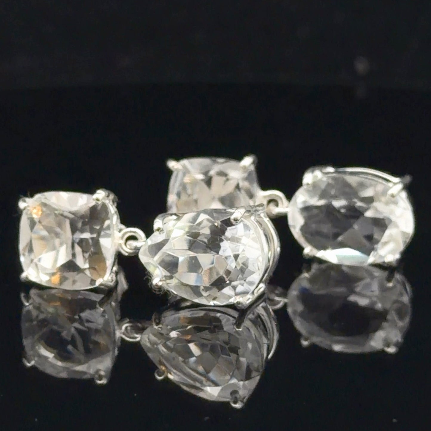 Quartz Stud Earrings 25 mm