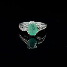Load image into Gallery viewer, Emerald ring, size 17.5, silver 925
