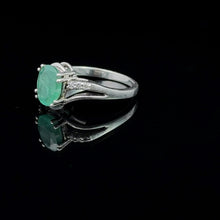 Load image into Gallery viewer, Emerald ring, size 17.5, silver 925
