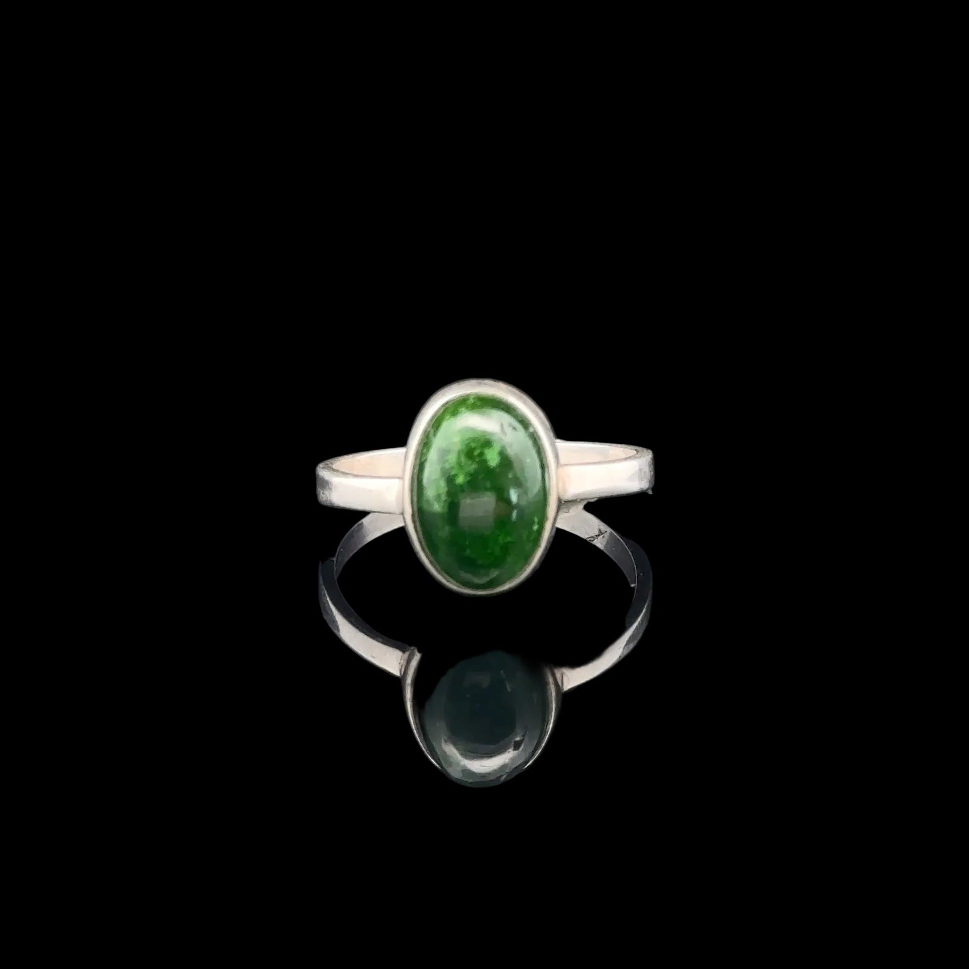 Chrome Diopside Ring, Size 17, Weight 11 g, Stone Size 9 × 11 mm, 925 Sterling Silver