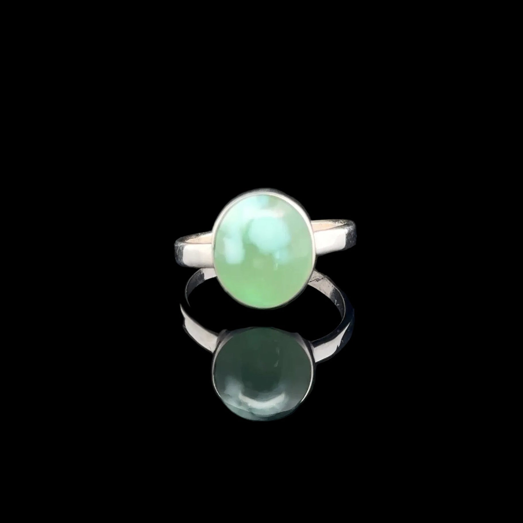 Chrysoprase Ring 9×11 mm Size 16 3 g Silver 925
