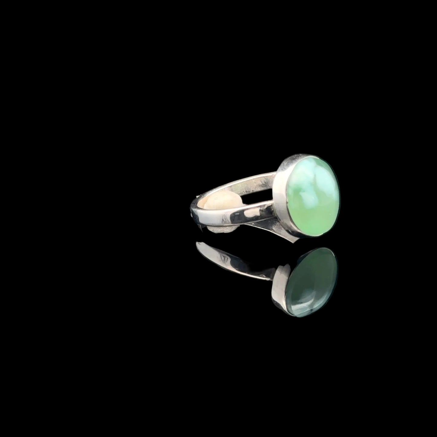 Chrysoprase Ring 9×11 mm Size 16 3 g Silver 925