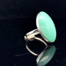 Загрузить изображение в средство просмотра галереи, Chrysoprase Ring 18×28 mm Size 26 Silver 925

