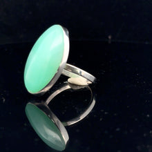 Загрузить изображение в средство просмотра галереи, Chrysoprase Ring 18×28 mm Size 26 Silver 925
