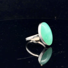 Загрузить изображение в средство просмотра галереи, Chrysoprase Ring 11×19 mm Size 16 Silver 925
