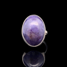 Загрузить изображение в средство просмотра галереи, Charoite Ring 18×23 mm 30.1 g Silver 925
