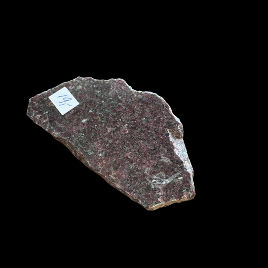 Eudialyte Raw Mineral 100g 8.5x4.5x2cm