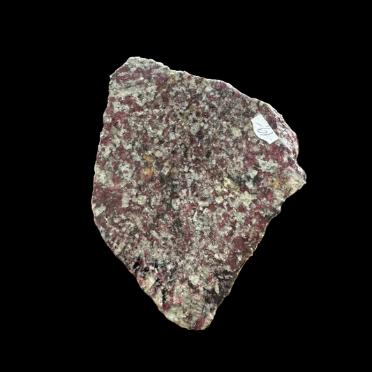 Eudialyte Raw Mineral 192g 8.5x8x2.5cm