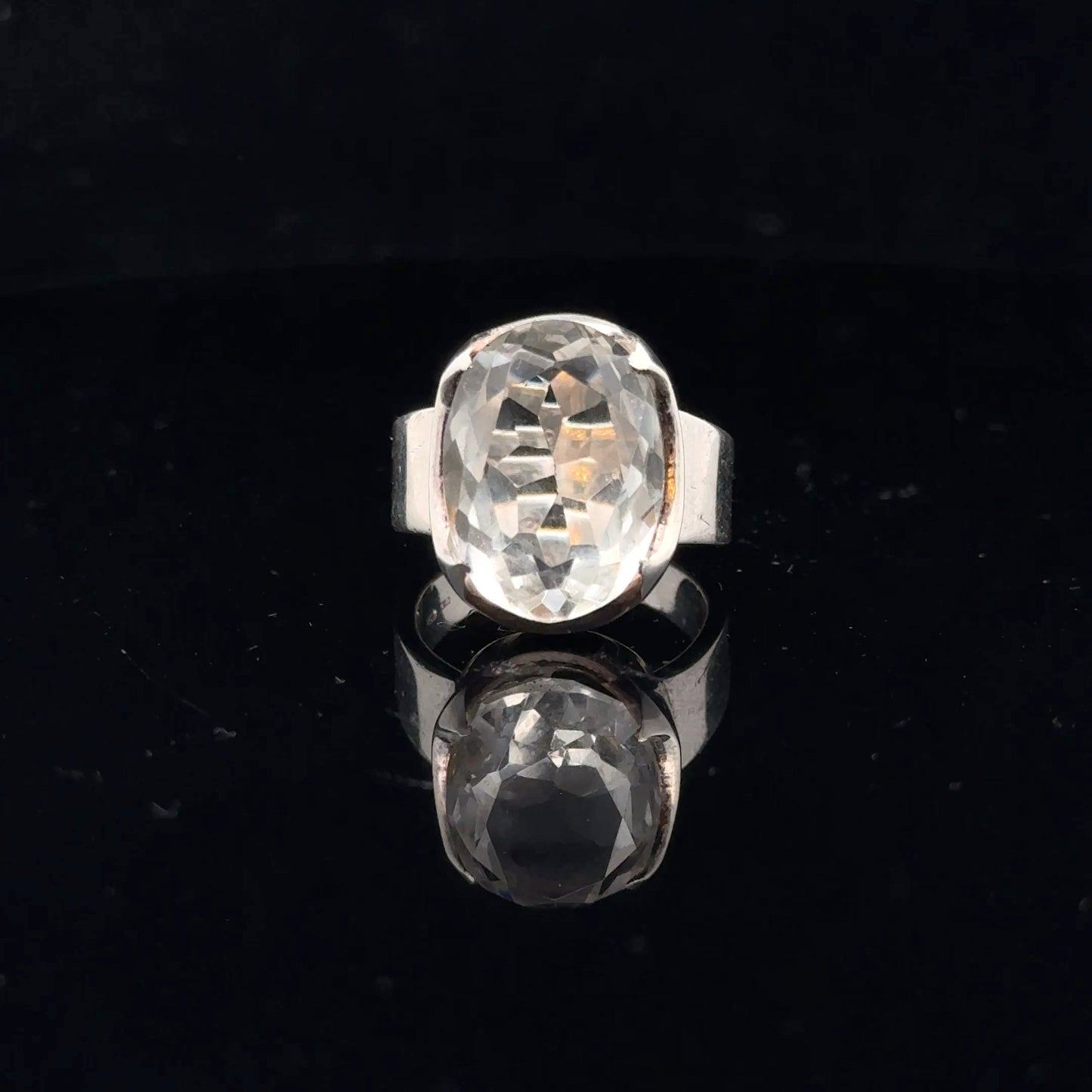 Quartz Ring Silver 925 Size 15 front side