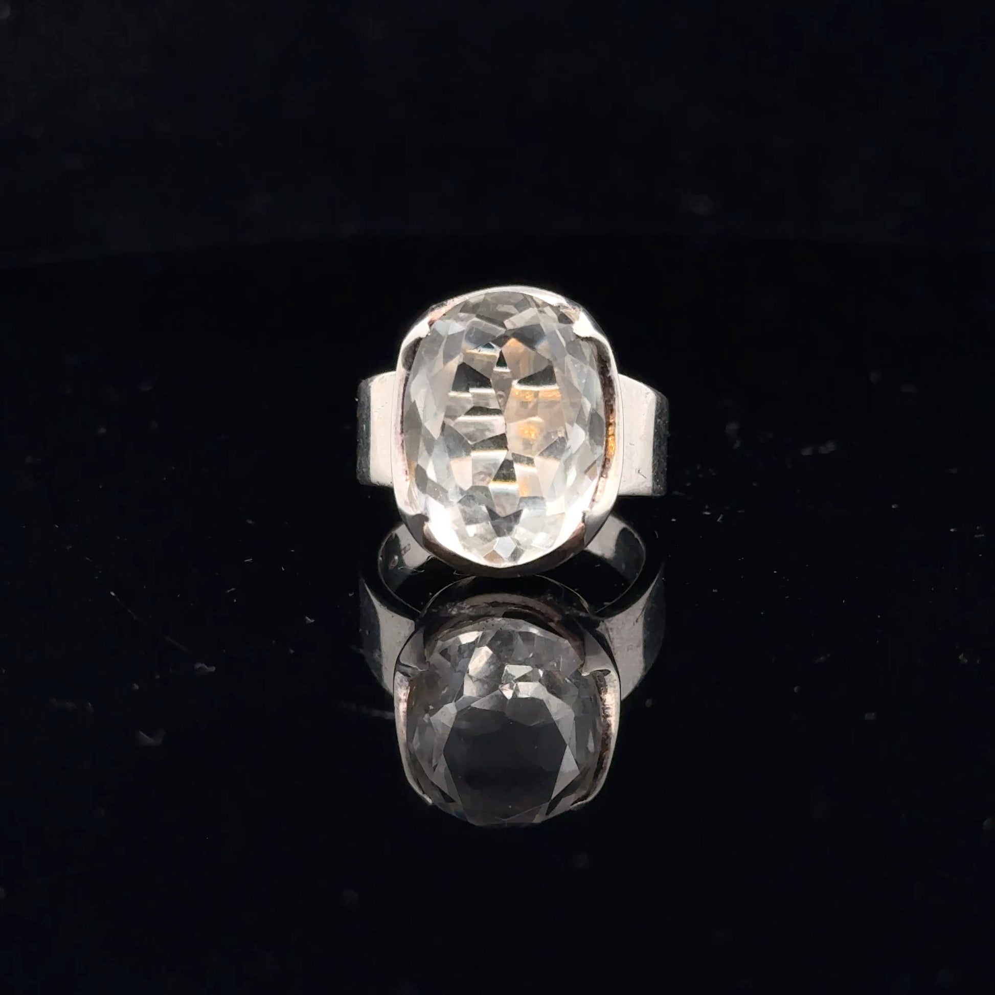 Quartz Ring Silver 925 Size 15 front side