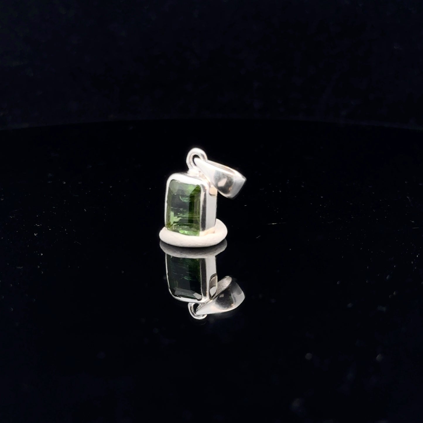 Tourmaline Pendant Silver 925 20 mm