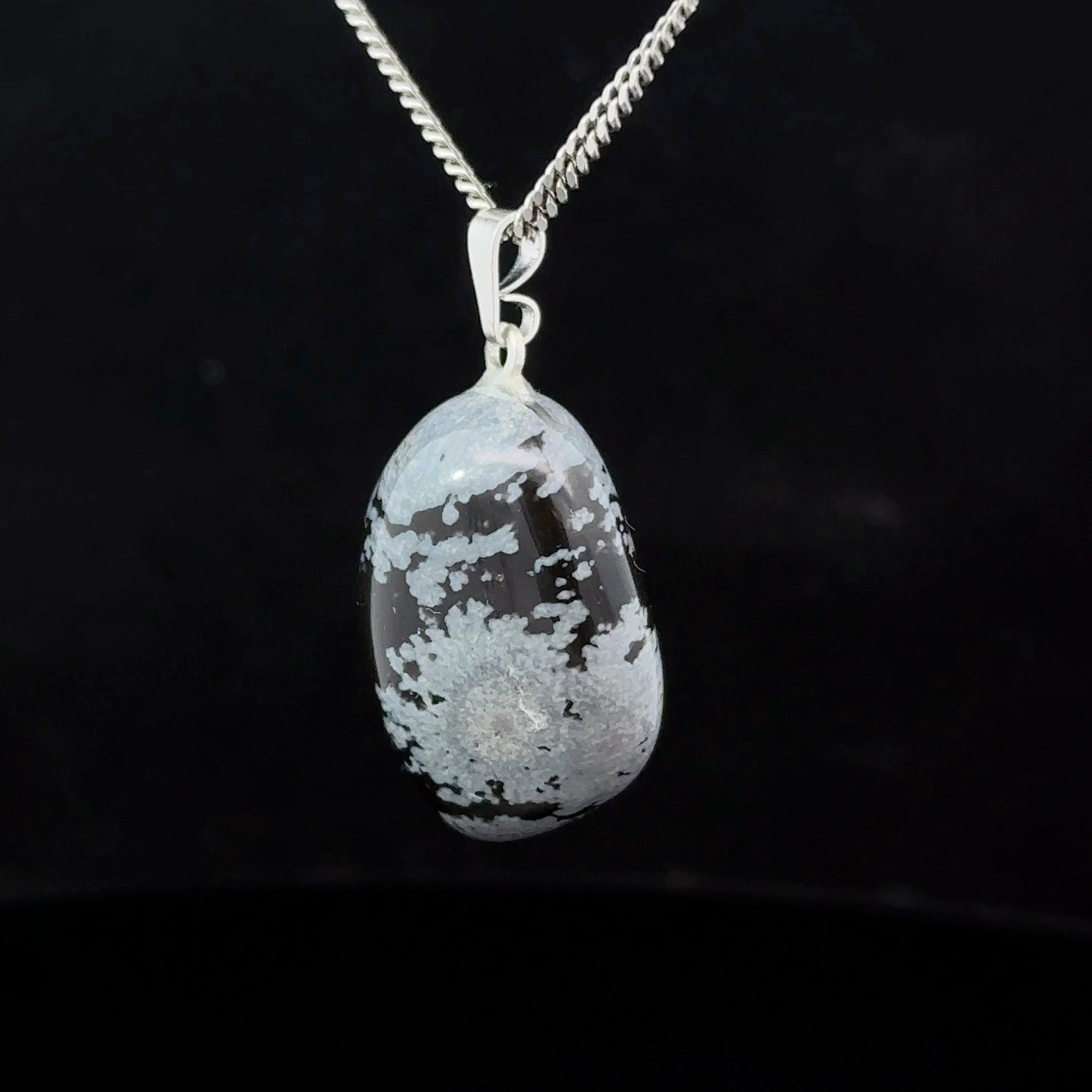 Snowflake Obsidian Pendant 10 mm